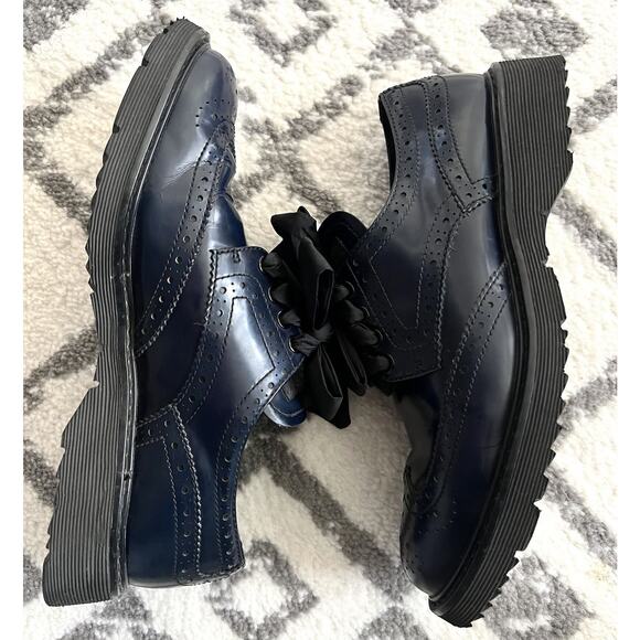 PRADA Women's Authentic Navy Patent Leather Baroque Platform Lace Shoes 37 US 7 - Picture 14 of 16